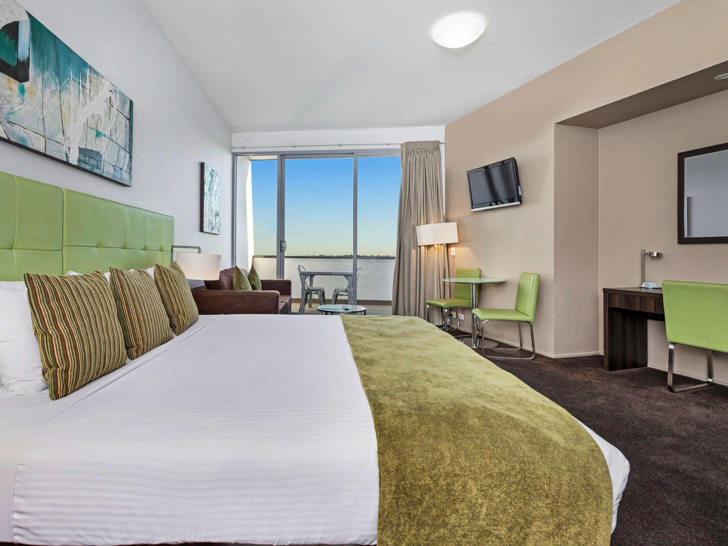 Mercure Melbourne Caroline Springs Exteriör bild