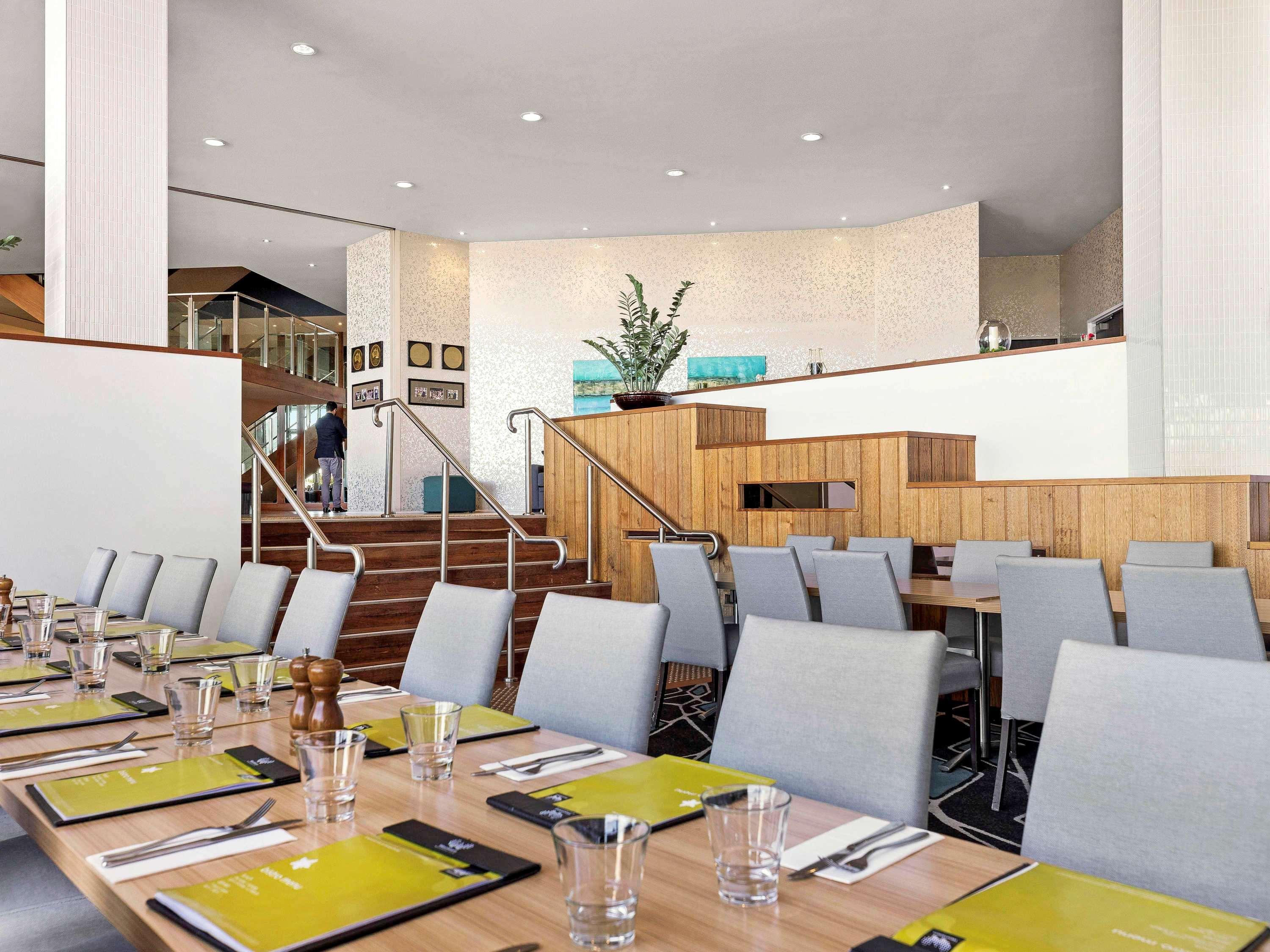 Mercure Melbourne Caroline Springs Exteriör bild