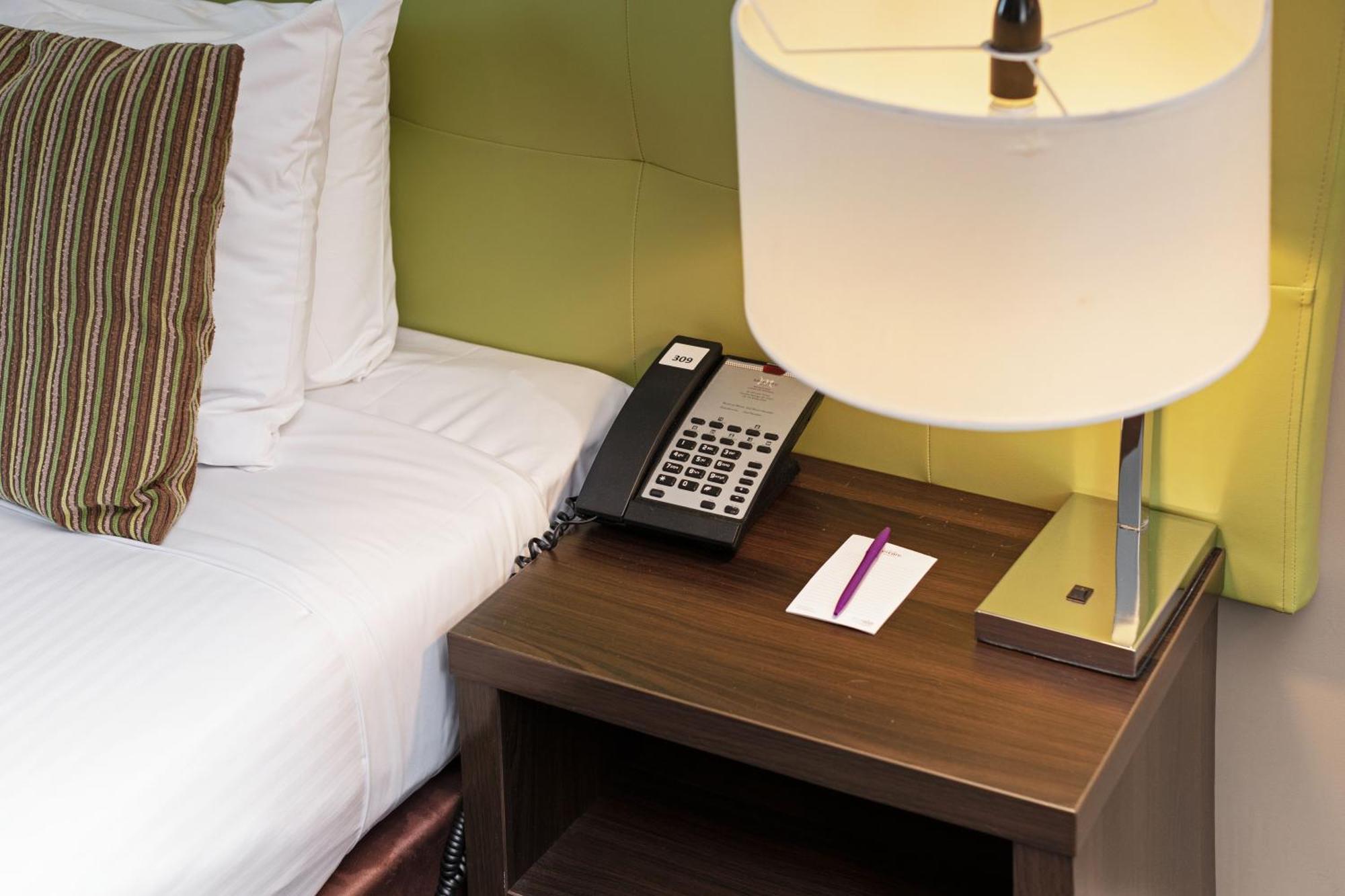 Mercure Melbourne Caroline Springs Exteriör bild