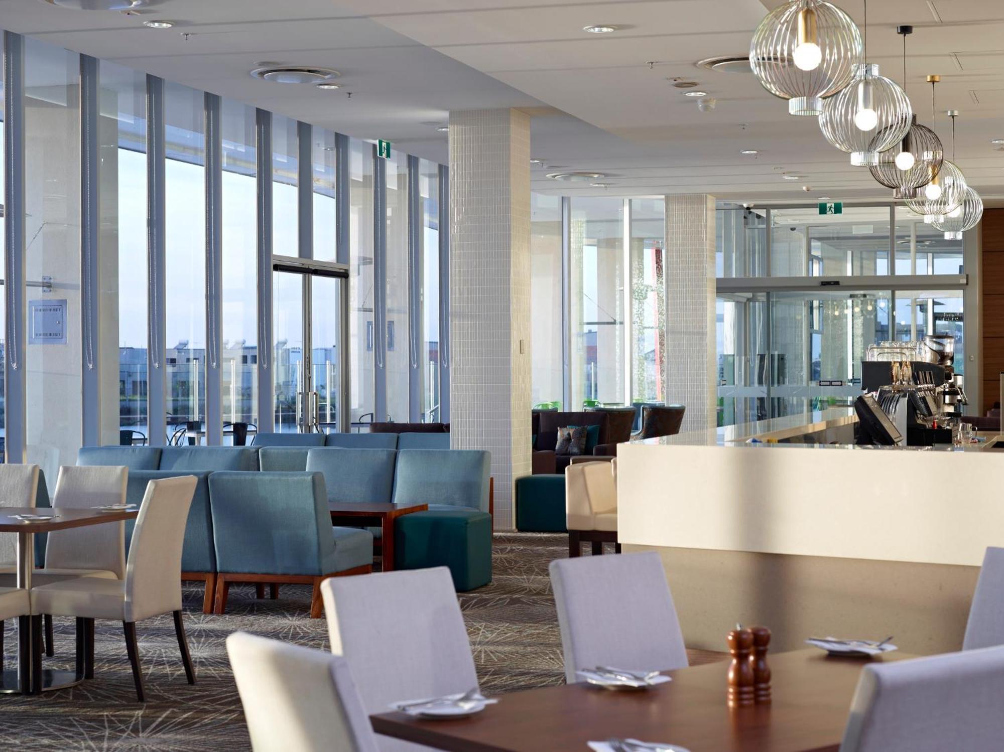 Mercure Melbourne Caroline Springs Exteriör bild