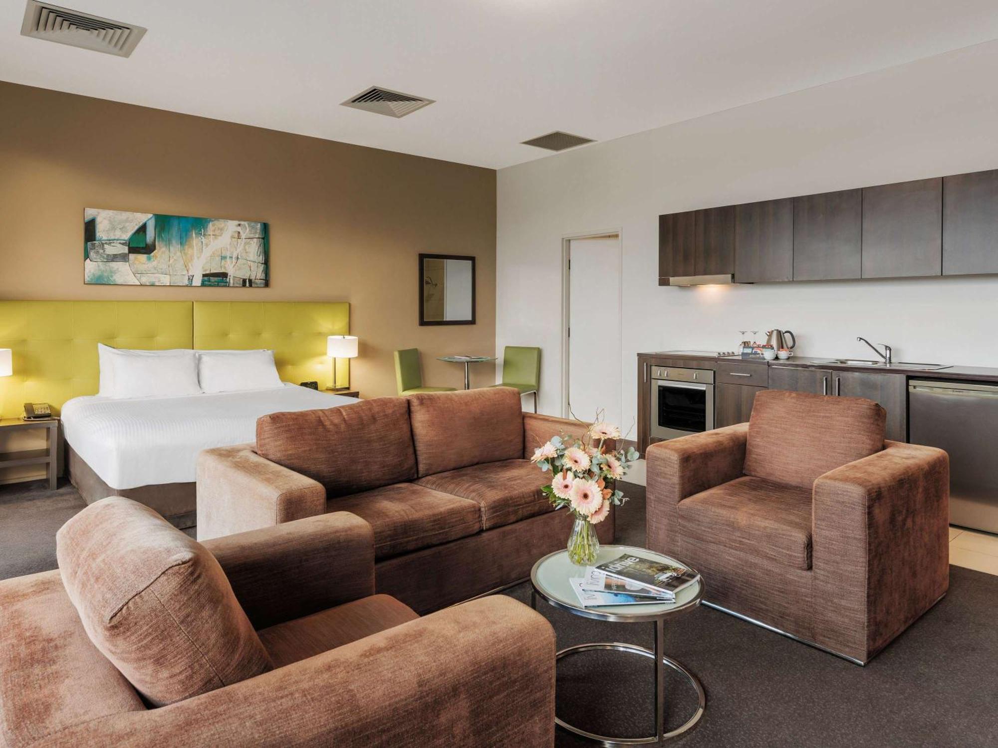 Mercure Melbourne Caroline Springs Exteriör bild